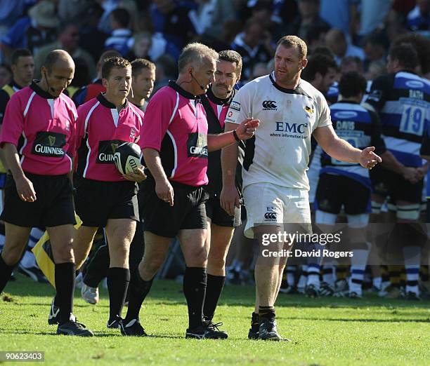 Chris White Rugby Referee Photos and Premium High Res Pictures - Getty ...