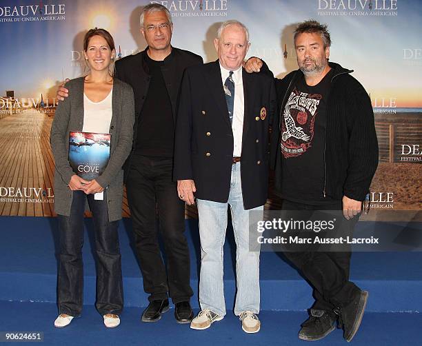 Maud Fontenoy and Louie Psihoyos and Ric O Barry and Luc Besson pose for the screening of the movie 'The Cove" at the 35th US film festival in...