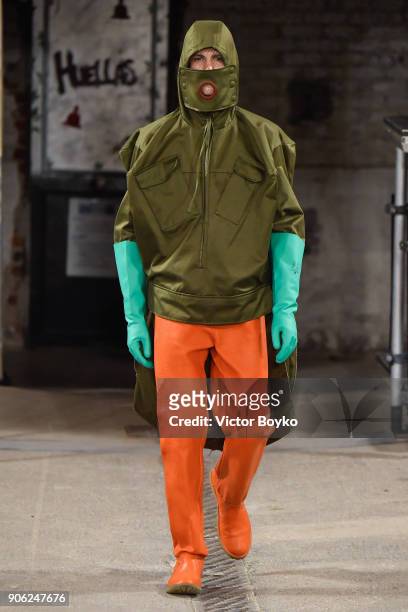 Model walks the runway during the Walter Van Beirendonck Menswear Fall/Winter 2018-2019 show as part of Paris Fashion Week on January 17, 2018 in...