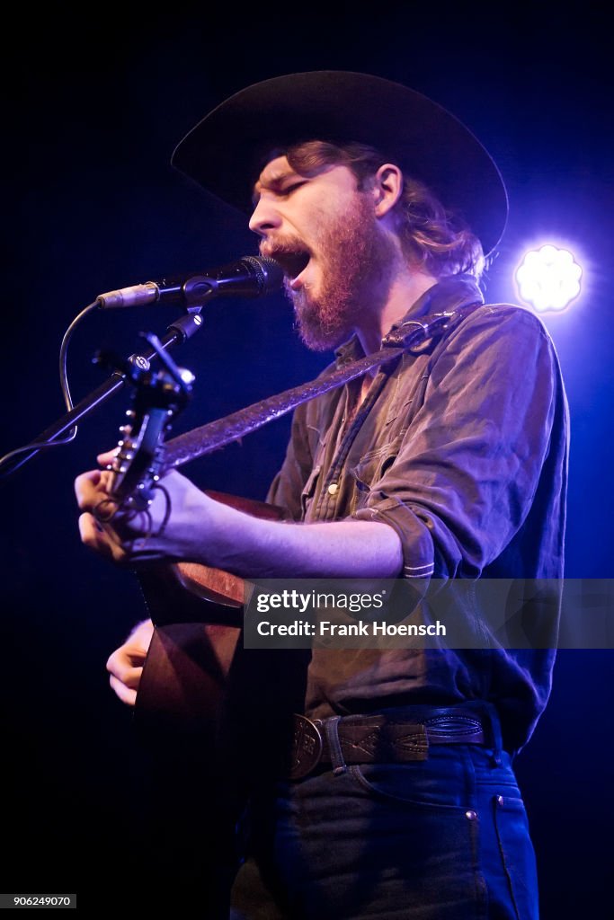 Colter Wall Performs In Berlin