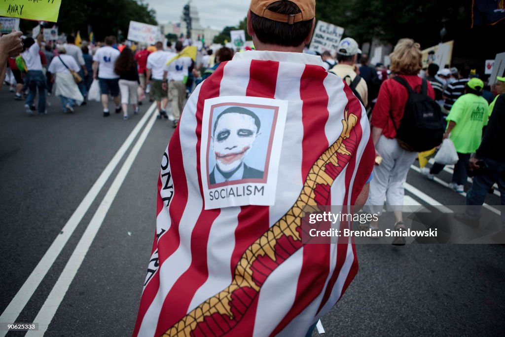 The Tea Party Express Nation Wide Bus Tour Protest Ends In DC