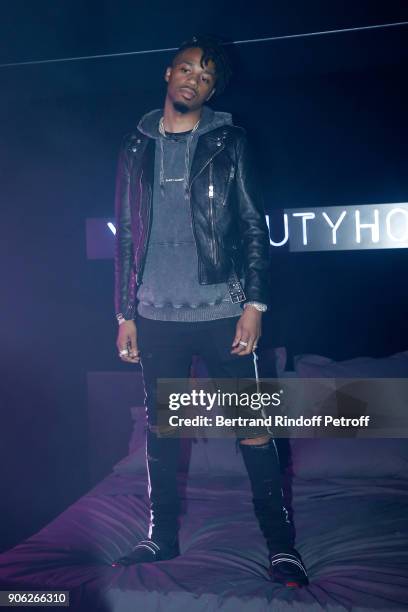 Producer Metro Boomin attends the "YSL Beauty Hotel" event during Paris Fashion Week Menswear Fall/Winter 2018-2019 on January 17, 2018 in Paris,...