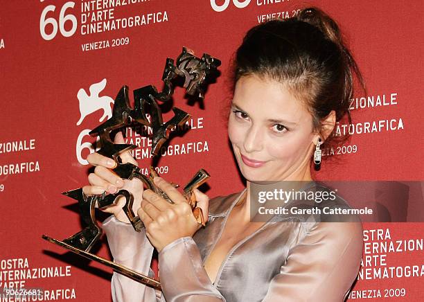 Jasmine Trinca poses with her Best Young Actress award while attending the Closing Ceremony photocall at the Palazzo del Casino during the 66th...