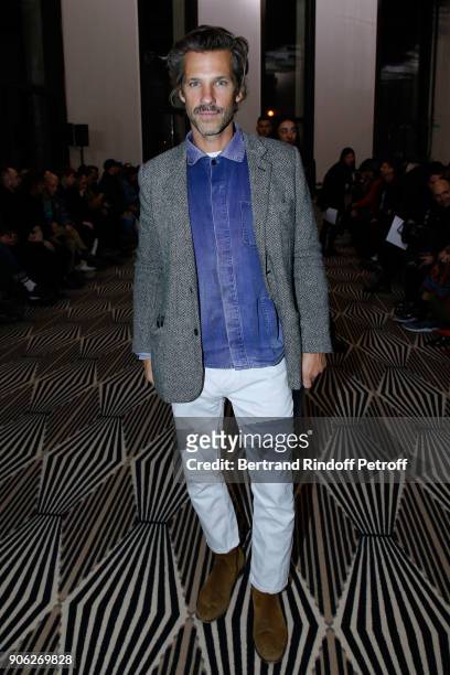 Contemporary artist Aaron Young attends the Haider Ackermann Menswear Fall/Winter 2018-2019 show as part of Paris Fashion Week on January 17, 2018 in...