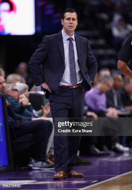 Head coach David Joerger of the Sacramento Kings watches his team play against the Utah Jazzat Golden 1 Center on January 17, 2018 in Sacramento,...