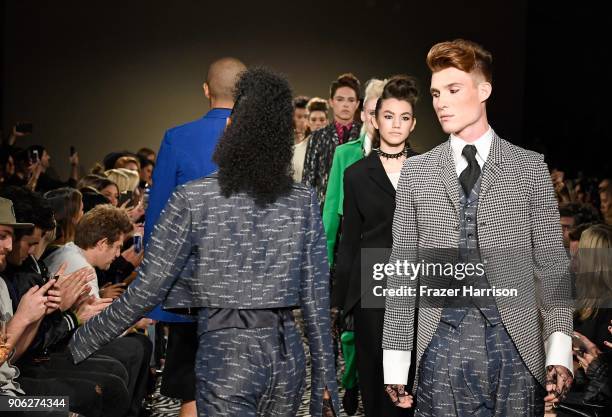 Models walk the runway during the Wolk Morais Collection 6 Fashion Show at The Hollywood Roosevelt Hotel on January 17, 2018 in Los Angeles,...