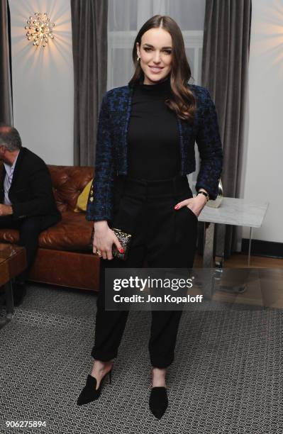 Elizabeth Henstridge attends Wolk Morais Collection 6 Fashion Show at The Hollywood Roosevelt Hotel on January 17, 2018 in Los Angeles, California.