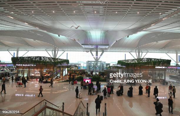 General view shows the departure lobby at Terminal 2 of Incheon International Airport, west of Seoul, on January 18, 2018. - Incheon airport, South...