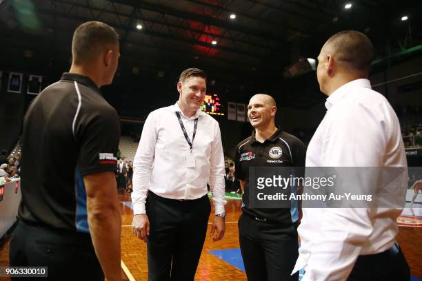 General Manager Dillon Boucher of the Breakers chats to the coaching staffs after the round 16 NBL match between the New Zealand Breakers and...