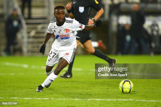 John steven during the Ligue 1 match between Amiens SC and Montpellier Herault SC at Stade de la Licorne on January 17, 2018 in Amiens, .