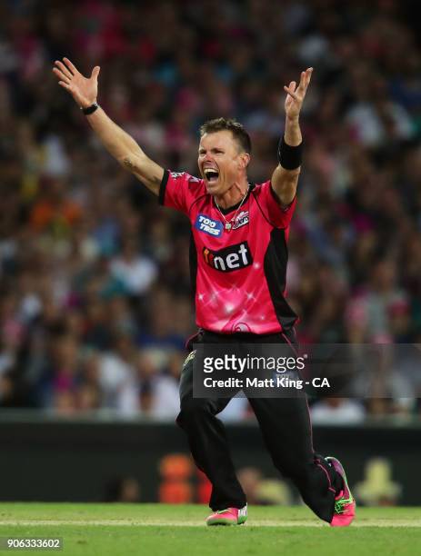 Johan Botha of the Sixers appeals during the Big Bash League match between the Sydney Sixers and the Brisbane Heat at Sydney Cricket Ground on...