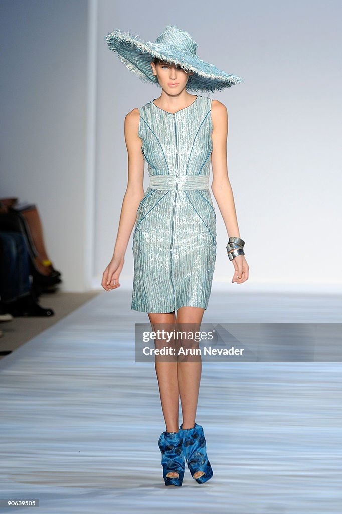 Payless at Christian Siriano - Runway - Spring 2010 MBFW