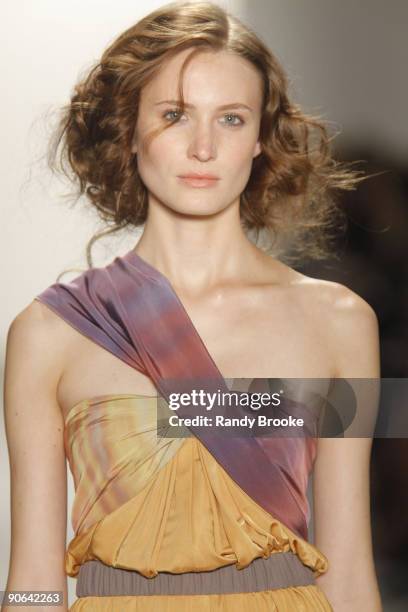 Model walks the runway at the Costello Tagliapietra show during Mercedes-Benz Fashion Week Spring 2010 at Bryant Park on September 11, 2009 in New...