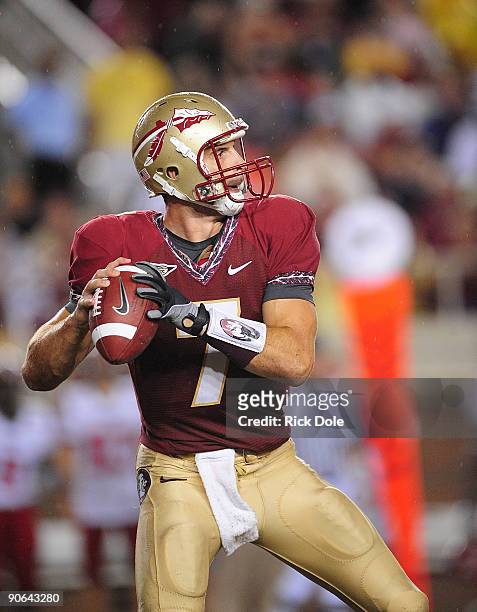 Quarterback Christian Ponder of Florida State throws against Jacksonville State at Doak Campbell Stadium on September 12, 2009 in Tallahassee,...