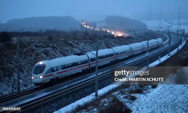 Ice 370 Deutsche Bahn Ice 3 Photos and Premium High Res Pictures - Getty Images
