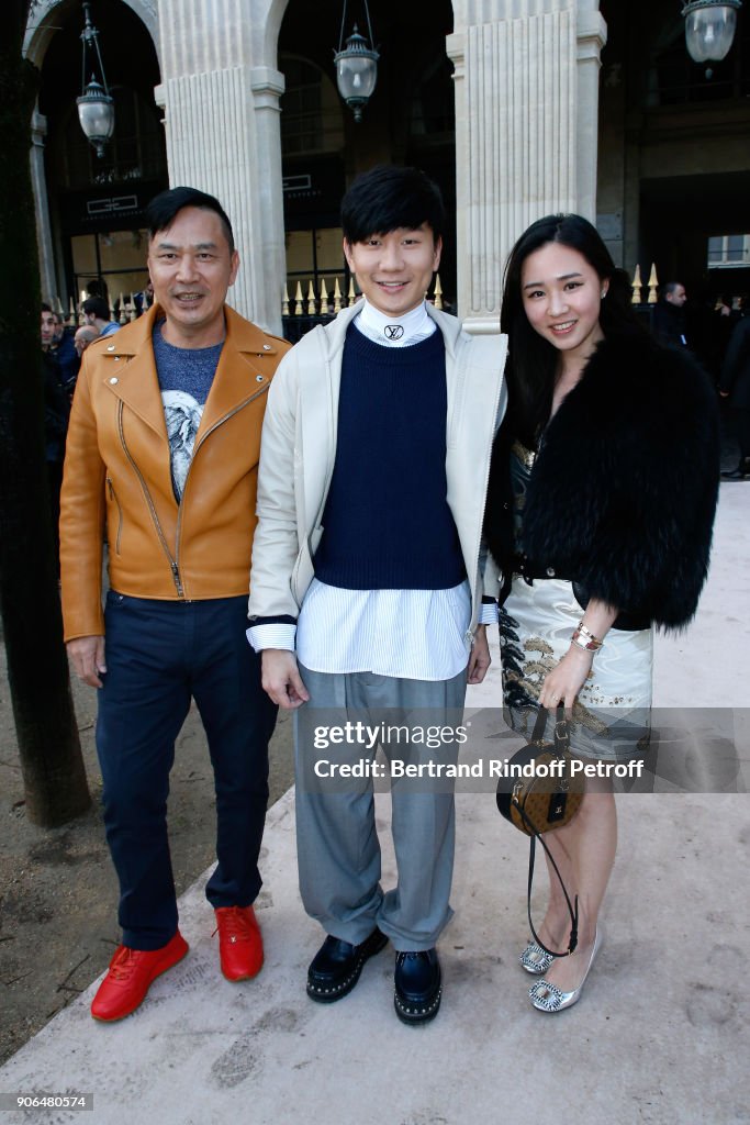 Louis Vuitton : Front Row - Paris Fashion Week - Menswear F/W 2018-2019