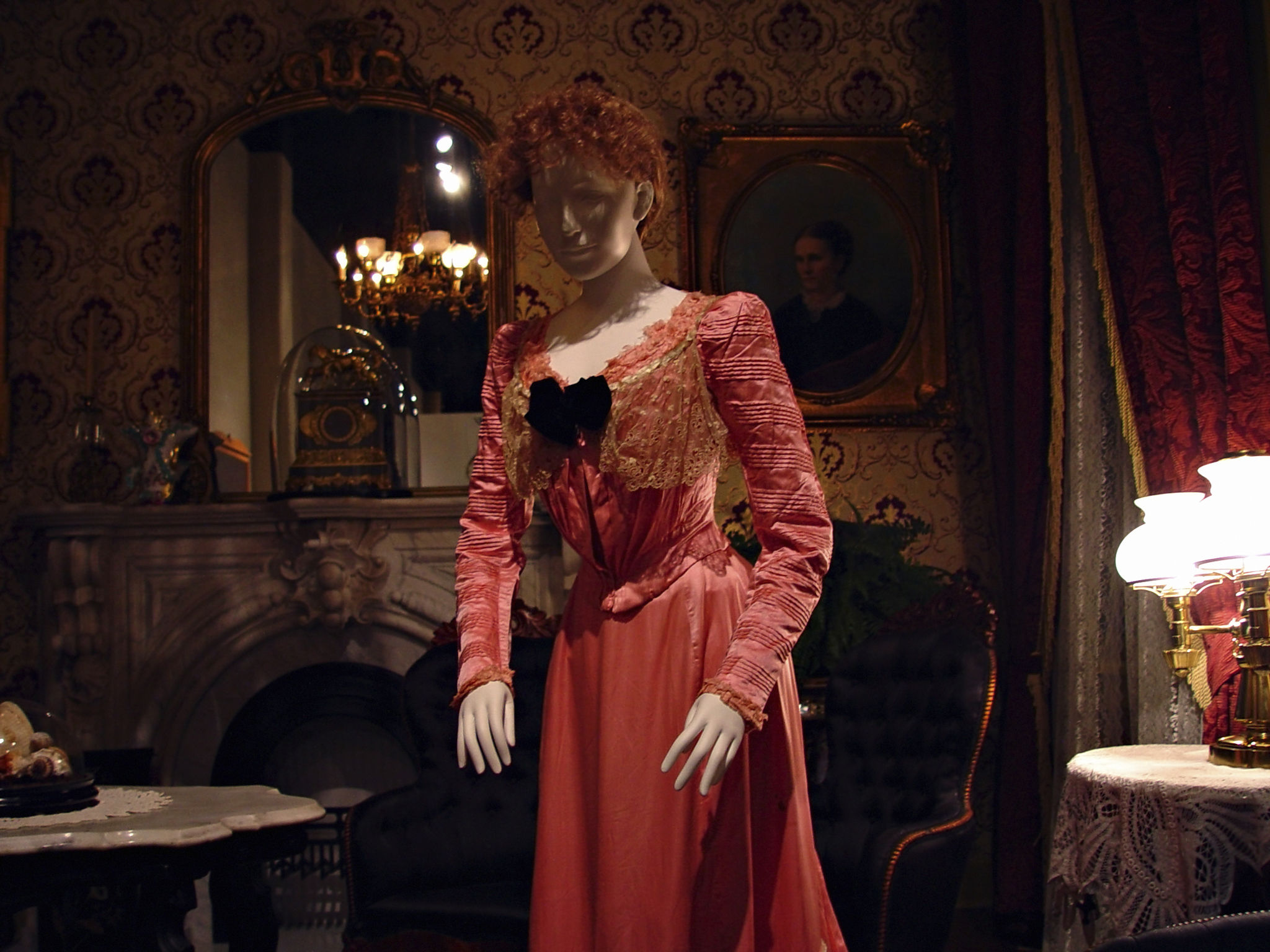 historical fashion elements