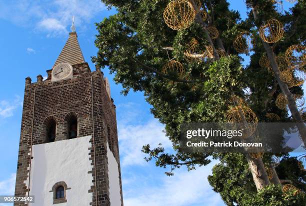 cathedral tower, funchal, madeira, portugal - christmas lights in funchal stock pictures, royalty-free photos & images