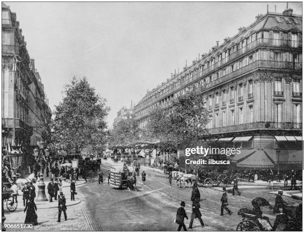 illustrazioni stock, clip art, cartoni animati e icone di tendenza di fotografia antica dei siti famosi del mondo: grandi viali, parigi, francia - anno 1900