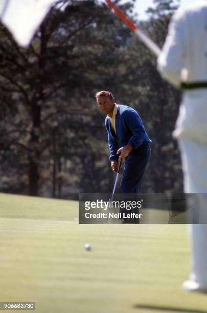 Arnold Palmer in action, putting during Thursday play at Augusta National. Augusta, GA 4/11/1968 CREDIT: Neil Leifer