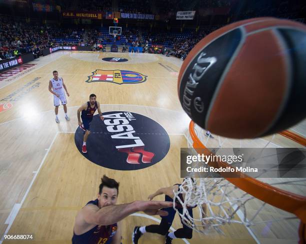 Thomas Heurtel, #13 of FC Barcelona Lassa in action during the 2017/2018 Turkish Airlines EuroLeague Regular Season Round 19 game between FC...