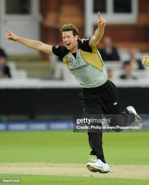 Ian Butler Ian Butler Cricket Photos and Premium High Res Pictures - Getty Images