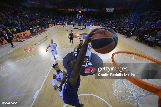 Rakim Sanders, #21 of FC Barcelona Lassa in action during the 2017/2018 Turkish Airlines EuroLeague Regular Season Round 19 game between FC Barcelona...