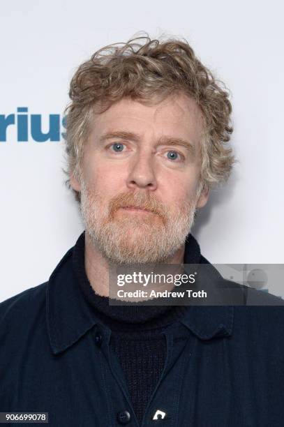 Glen Hansard visits SiriusXM Studios on January 18, 2018 in New York City.