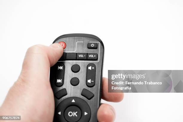 remote control - verbindung wird hergestellt stock-fotos und bilder
