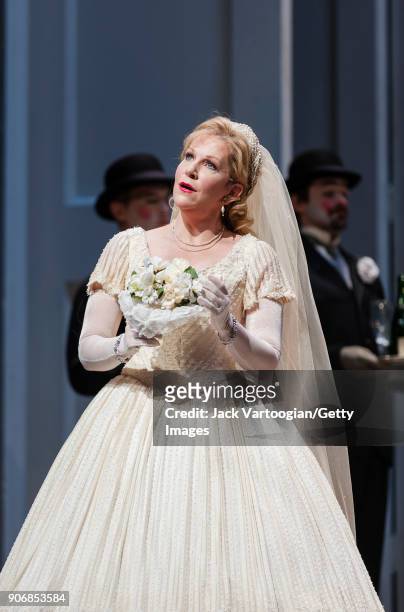 American mezzo-soprano Joyce DiDonato performs during the final dress rehearsal prior to the season premiere of the Metropolitan Opera/Cesare Lievi...