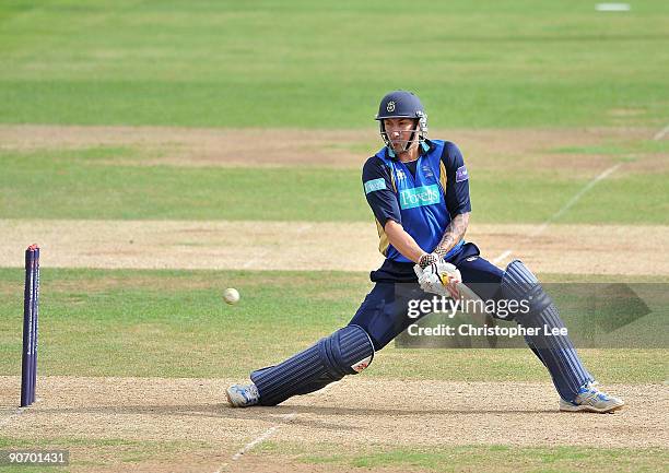 Nic Pothas of Hampshire in action during the NatWest Pro40 match between Hampshire and Somerset on September 13, 2009 in Southampton, England.