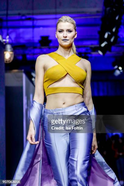 Model Lena Gercke walks the runway during the Maybelline Show 'Urban Catwalk - Faces of New York' at Vollgutlager on January 18, 2018 in Berlin,...