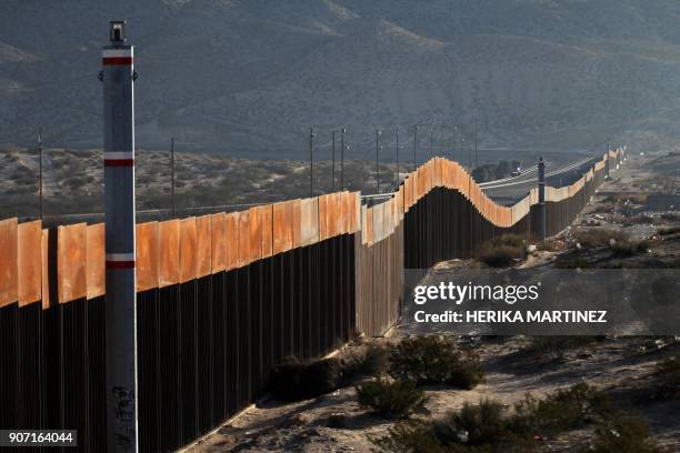 View of the border wall between Mexico and the United States, in Ciudad Juarez, Chihuahua state, Mexico on January 19, 2018. - The Mexican government...