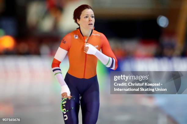 Jorien ter Mors of the Netherlands won in the ladies 1000m Division A race during Day 1 of the ISU World Cup Speed Skating at...