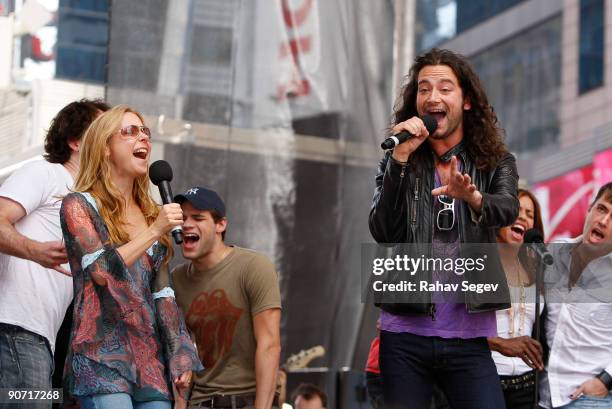 Kerry Butler and Constantine Maroulis performs during Broadway On Broadway 2009 in Times Square on September 13, 2009 in New York City.