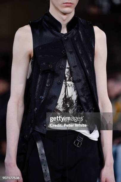 Model, fashion detail, walks the runway during the Ann Demeulemeester Menswear Fall/Winter 2018-2019 show as part of Paris Fashion Week on January...