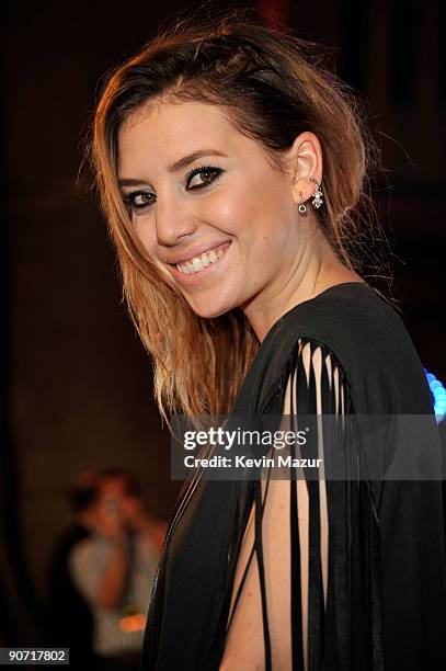 Singer Lykke Li attends the 2009 MTV Video Music Awards at Radio City Music Hall on September 13, 2009 in New York City.