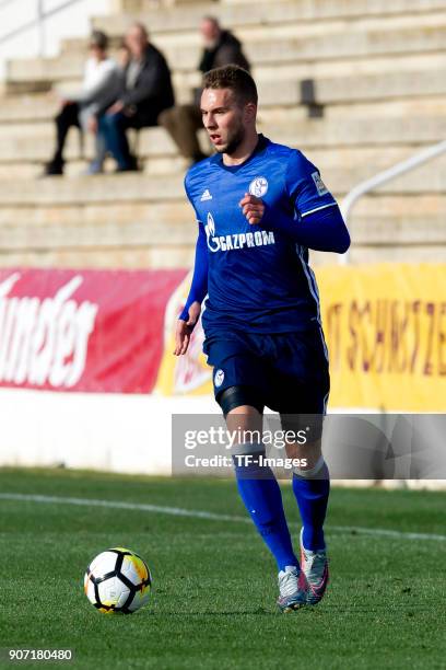 Marko Pjaca of Schalke controls the ball during the Friendly match between FC Schalke 04 and KRC Genk at Estadio Municipal Guillermo Amor on January...