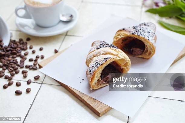 chocolate croissant - pain au chocolat stock pictures, royalty-free photos & images