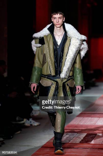 Model walks the runway during the Alexander McQueen Menswear Fall/Winter 2018-2019 show as part of Paris Fashion Week on January 19, 2018 in Paris,...