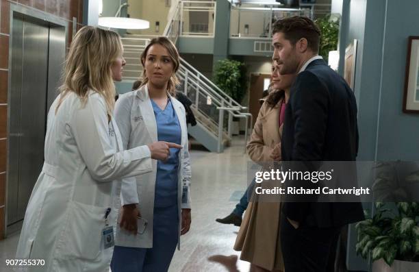 Jo finally faces her estranged, abusive husband Paul Stadler, while Grey Sloan continues to work with the FBI after a hacker has compromised the...