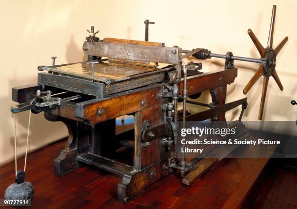 First Lithography 4,025 Lithography Print Photos & High Res Pictures - Getty Images