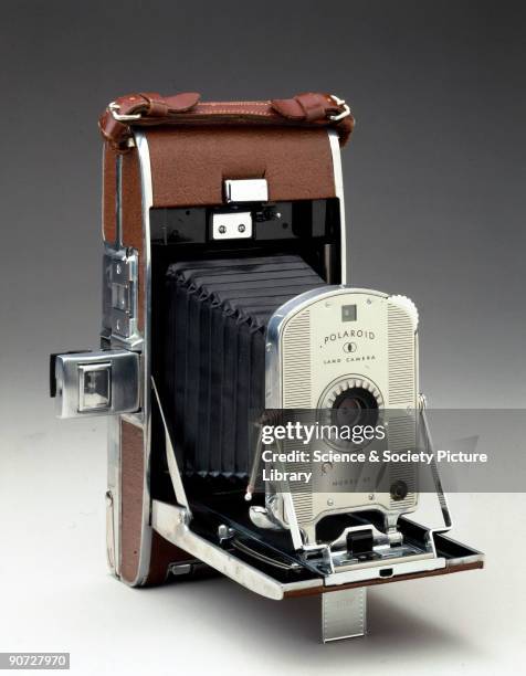 Camera In 1948 Polaroid 95 Camera Photos and Premium High Res Pictures - Getty Images