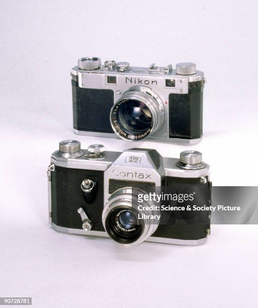 The Contax S 35 millimetre single lens reflex camera was made by Zeiss Ikon in East Germany. The �S� stands for Spiegelflex . The Contax S was the...