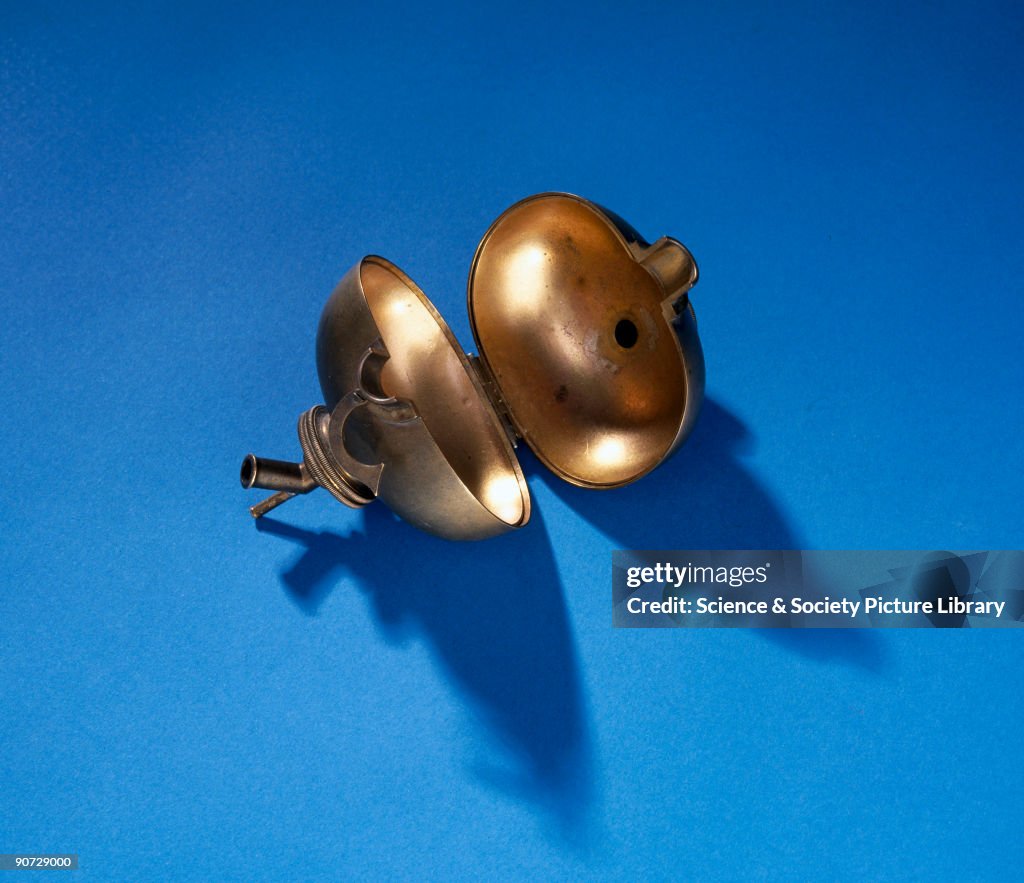 Oncometer This instrument designed by C S Roy was used for measuring blood flow ...