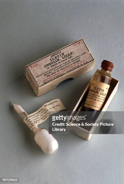 These samples of insulin are from the early days of the development of insulin therapy. They consist of an ampoule of 50 units of 'lletin'...