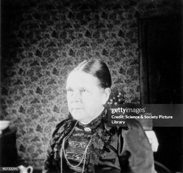 Frau Roentgen, the wife of Wilhelm Conrad Roentgen , the German physicist who discovered X-rays. Stereo pair of photographs taken by her husband.