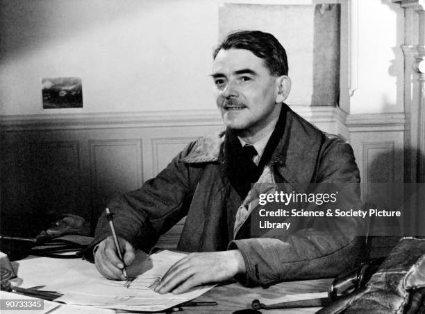 Sir Frank Whittle joined the Royal Air Force as an apprentice, qualified as a pilot, and was able to study at Cambridge whilst still in the RAF. In...