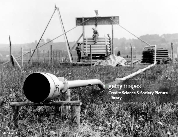 This picture shows the hydrogen cylinders and delivery pipe of Piccard�s balloon on 18 August 1932. On 27 May 1931 at Augsburg in Germany, Professor...