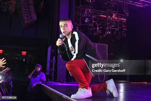 Singer Zach Clayton performs at PlayStation Theater on January 19, 2018 in New York City.